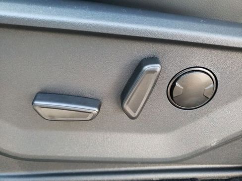 New 2026 Ford Expedition Active image 18