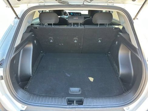 Used 2024 Hyundai Kona SEL FWD image 29