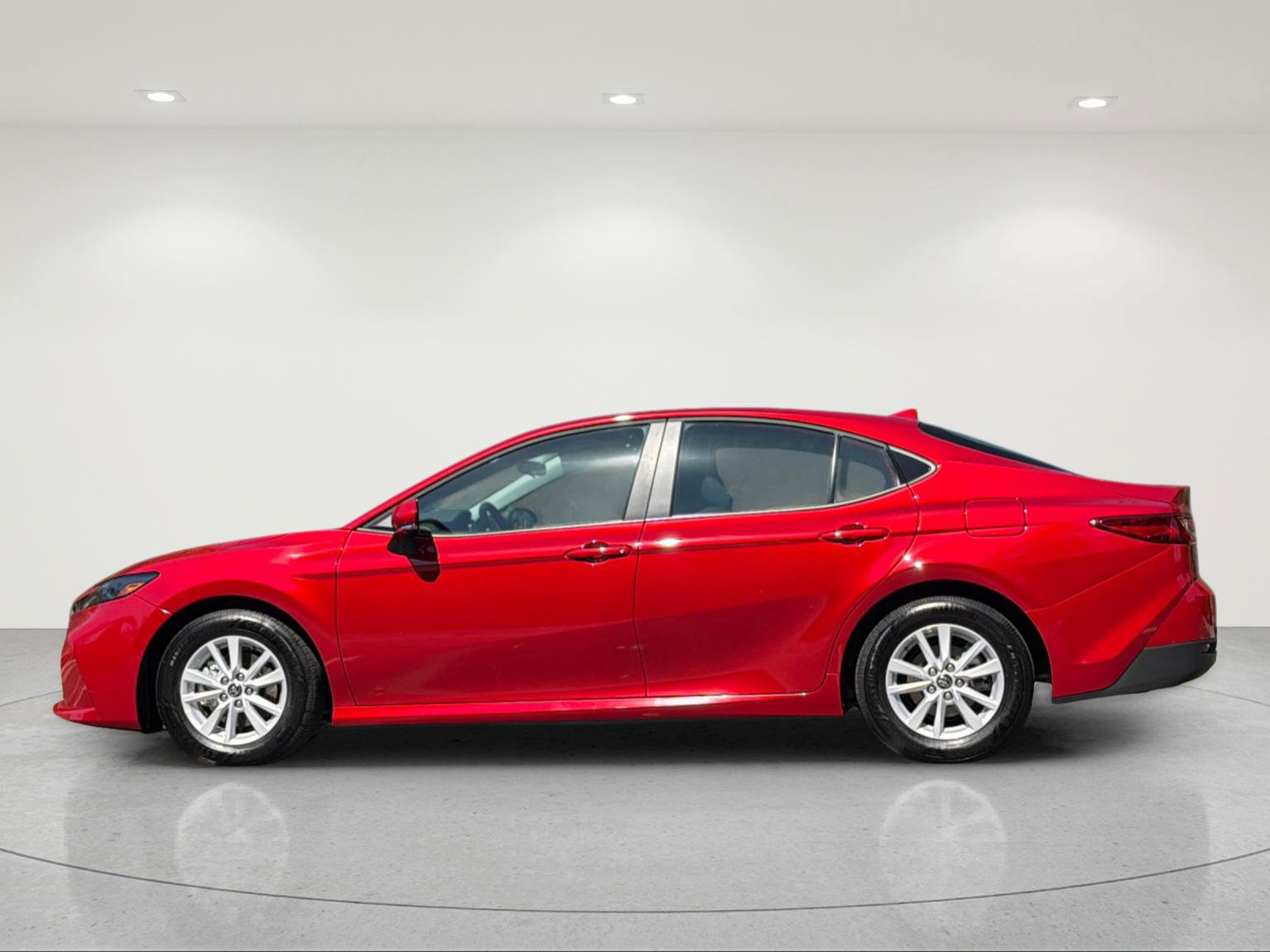 Used 2026 Toyota Camry LE FWD image 2