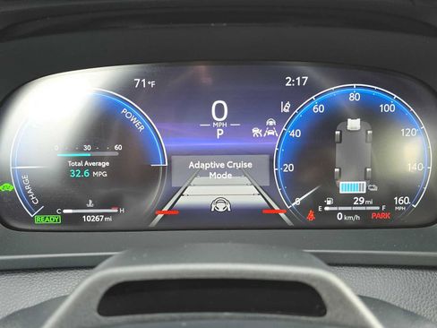 Used 2025 Toyota Crown Signia w/ Advanced Technology Package AWD/4WD image 28