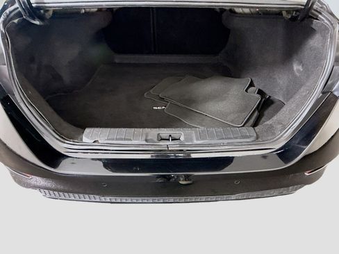 Used 2024 Nissan Sentra SV FWD image 35