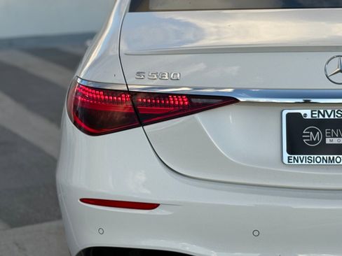 New 2026 Mercedes-Benz S 580 4MATIC Sedan image 9