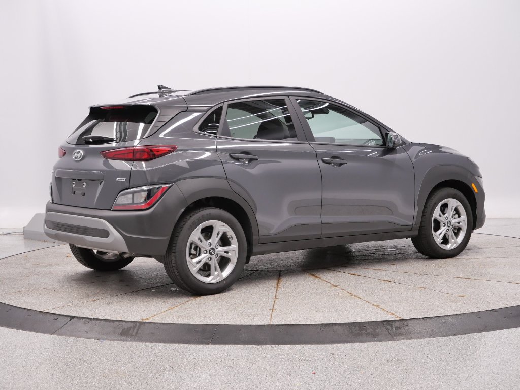Used 2023 Hyundai Kona SEL AWD/4WD image 4
