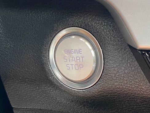 Used 2020 Kia Telluride S AWD/4WD image 34