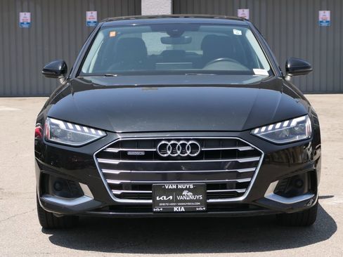 Used 2022 Audi A4 2.0T Premium Plus image 9
