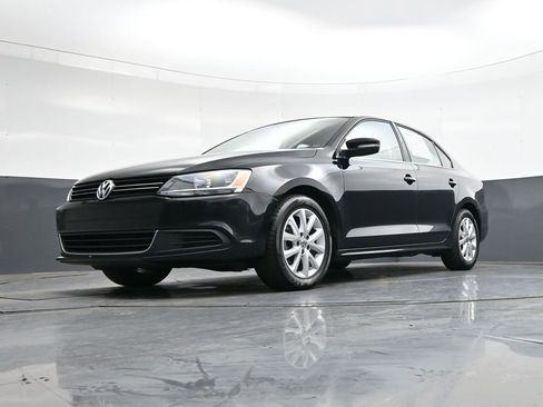 Used 2014 Volkswagen Jetta SE image 37