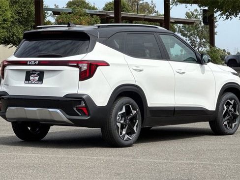 New 2026 Kia Seltos S image 5