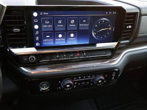 Used 2022 Chevrolet Silverado 1500 LT image 20