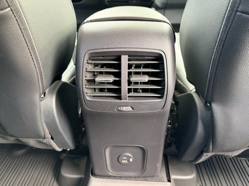 Used 2022 Ford Escape SEL w/ Technology Package image 22