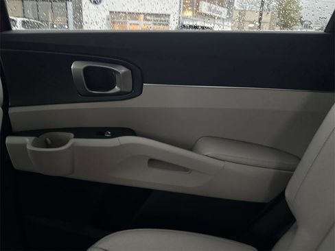 New 2025 Kia Sorento EX w/ Panoramic Sunroof Package image 28