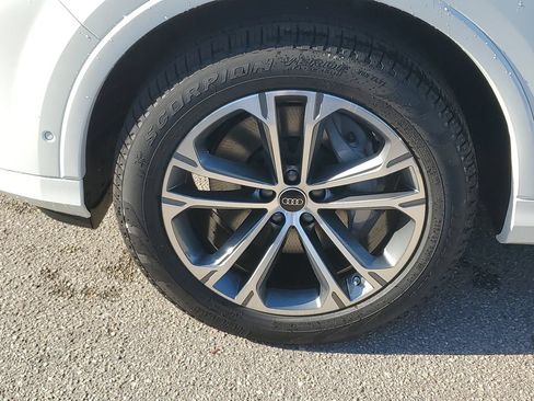 New 2026 Audi Q7 3.0T Premium AWD/4WD image 12