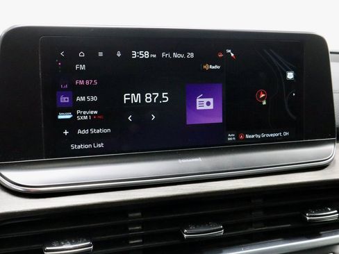 Used 2022 Kia Telluride EX w/ EX Premium Package image 4