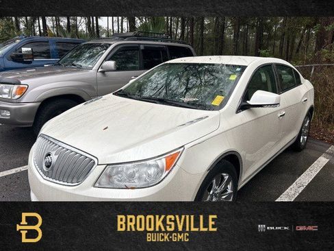 Used 2010 Buick LaCrosse CXS image 1