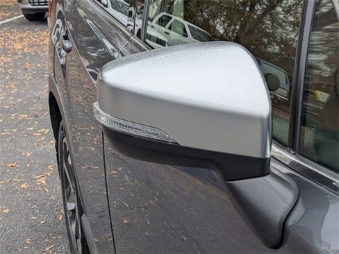 Used 2022 Subaru Forester Touring image 13