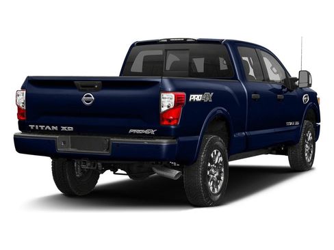 Used 2017 Nissan Titan PRO-4X AWD/4WD image 12