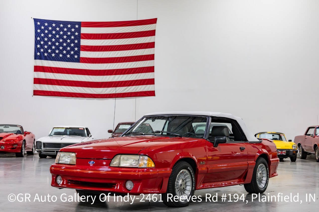Used 1989 Ford Mustang GT RWD image 17