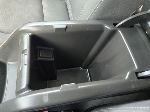 Used 2021 GMC Canyon Elevation image 13