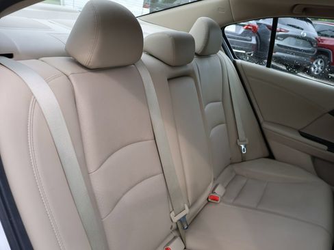 Used 2013 Honda Accord EX-L image 12