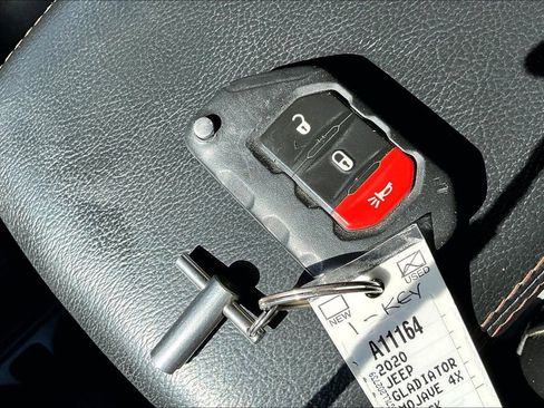 Used 2020 Jeep Gladiator Mojave image 27