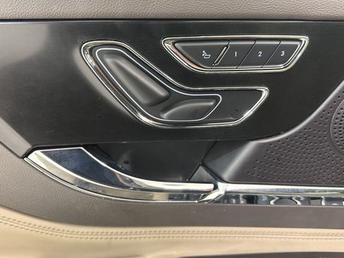 Used 2024 Lincoln Corsair FWD image 10
