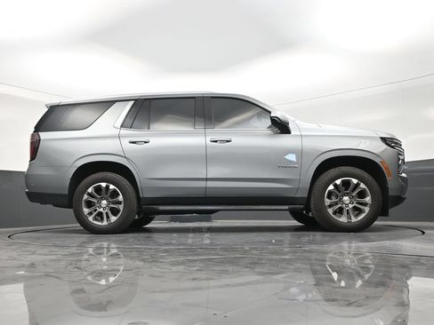 Used 2025 Chevrolet Tahoe LS AWD/4WD image 24