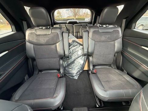 New 2026 Ford Explorer ST w/ Sun And Sound Package image 28