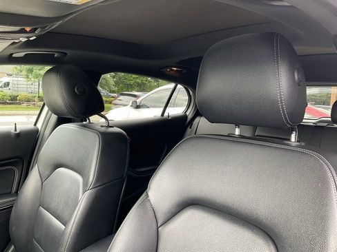 Used 2018 Mercedes-Benz GLA 250 4MATIC image 23