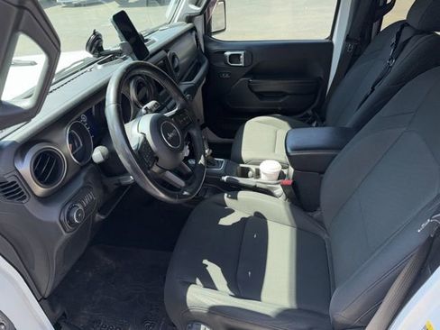Used 2020 Jeep Wrangler Unlimited Sport AWD/4WD image 7