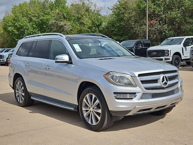 Used 2016 Mercedes-Benz GL 450 4MATIC image 3