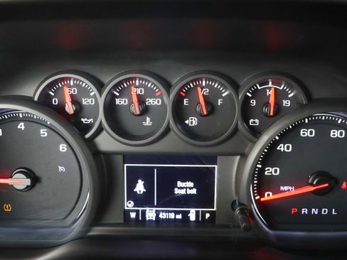 Used 2024 Chevrolet Silverado 2500 Custom w/ Custom Convenience Package image 15