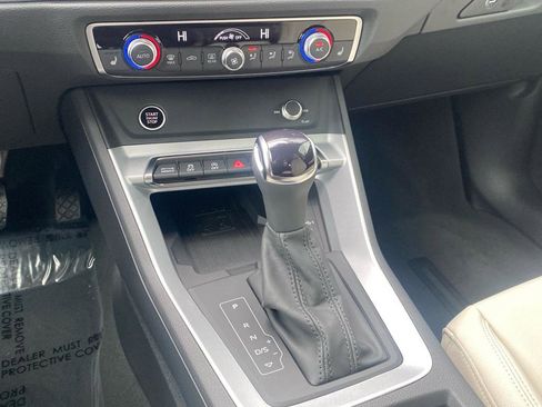 New 2025 Audi Q3 2.0T Premium image 23