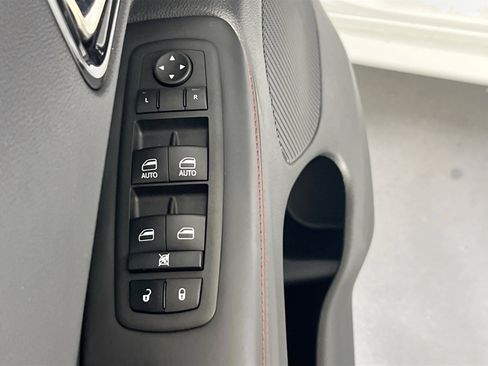 Used 2023 Dodge Durango R/T image 18