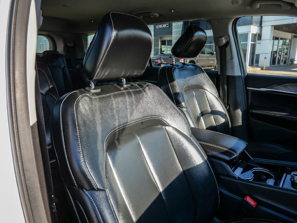 Used 2023 Jeep Grand Cherokee L Limited AWD/4WD image 21