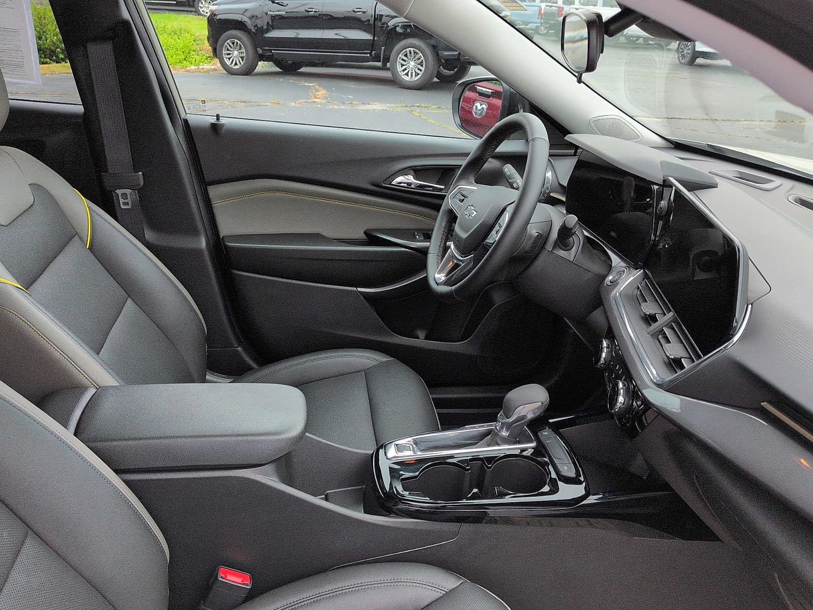 Used 2026 Chevrolet Trax ACTIV w/ Driver Confidence Package FWD image 10