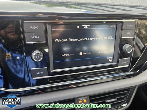 Used 2022 Volkswagen Taos S image 22