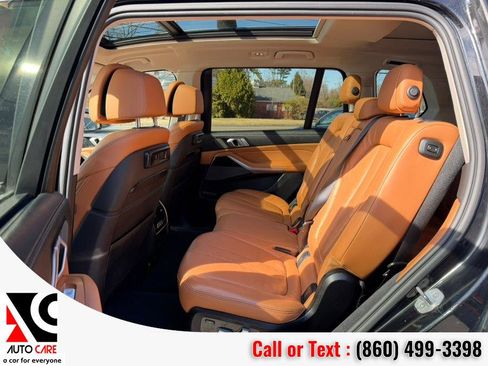 Used 2019 BMW X7 xDrive50i w/ Premium Package AWD/4WD image 19