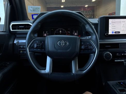 Used 2025 Toyota 4Runner SR5 RWD image 34