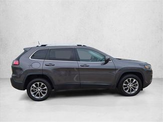Used 2019 Jeep Cherokee Latitude Plus FWD video 2