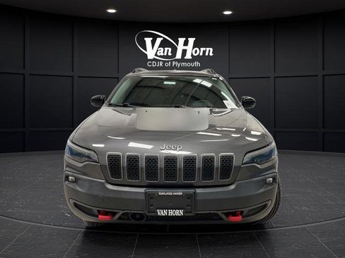 Used 2022 Jeep Cherokee Trailhawk w/ Sun, Sound & Nav Group AWD/4WD image 2
