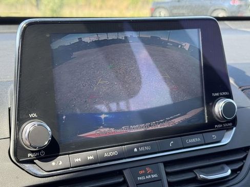 Used 2019 Nissan Altima 2.5 SR FWD image 4