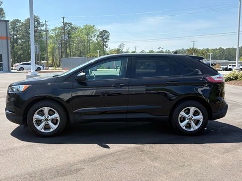 Used 2024 Ford Edge SE image 8