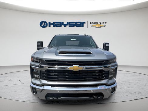 Used 2025 Chevrolet Silverado 3500 LT w/ Safety Package AWD/4WD image 11
