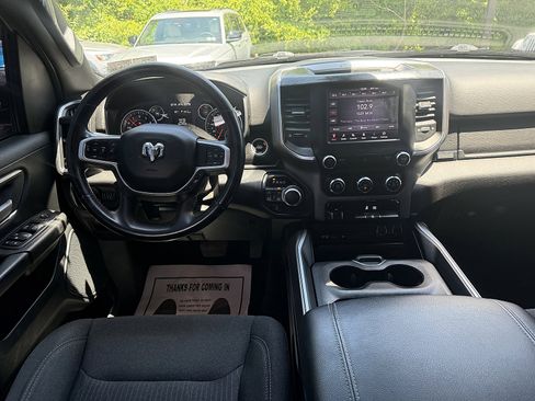 Used 2019 RAM 1500 Big Horn AWD/4WD image 11