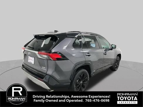 Used 2023 Toyota RAV4 XSE AWD/4WD image 6