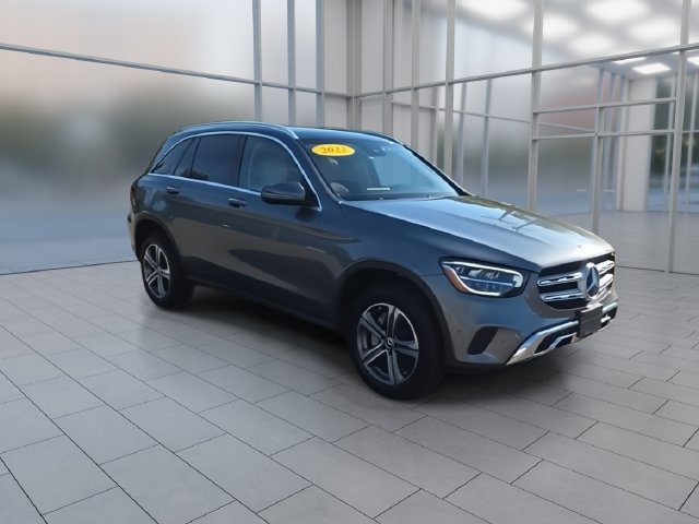 Used 2022 Mercedes-Benz GLC 300 4MATIC image 2
