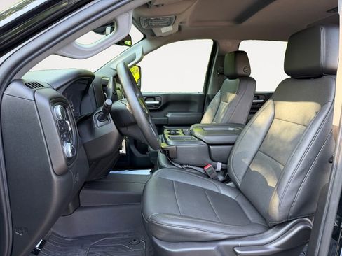 Used 2023 GMC Sierra 2500 Pro w/ Gooseneck/5TH Wheel Package AWD/4WD image 10