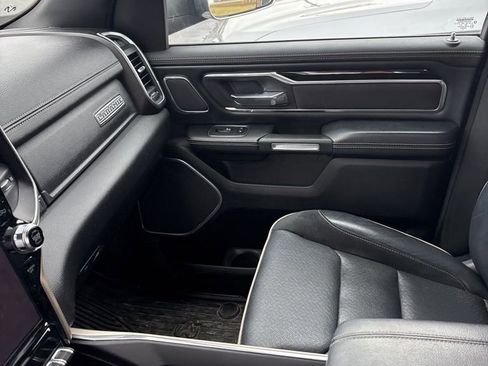 Used 2019 RAM 1500 Laramie image 5