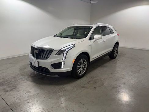 Used 2022 Cadillac XT5 Premium Luxury w/ LPO, Floor Liner Package image 3