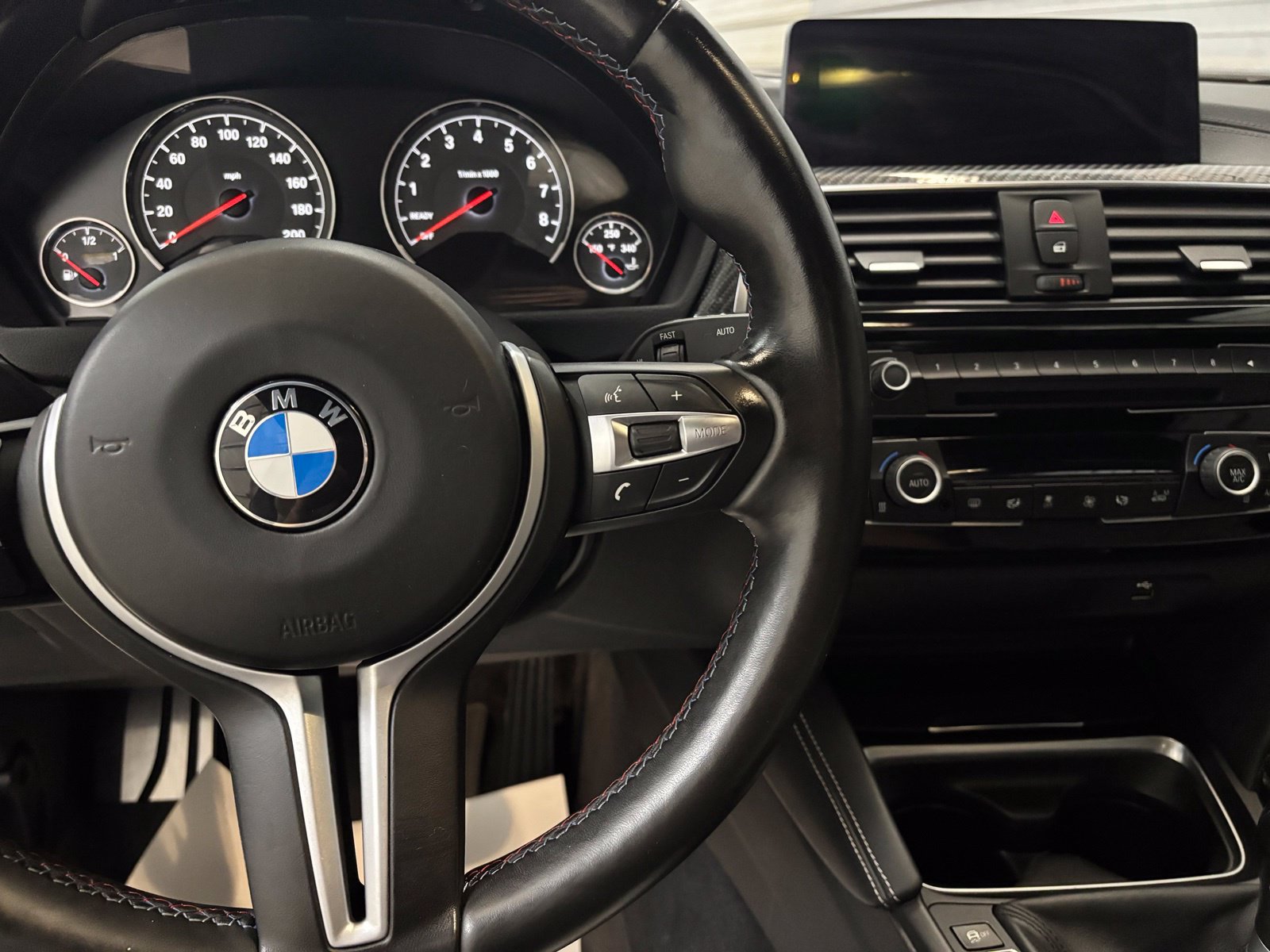 Used 2020 BMW M4 Coupe w/ Competition Package RWD image 15