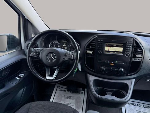 Used 2019 Mercedes-Benz Metris image 24